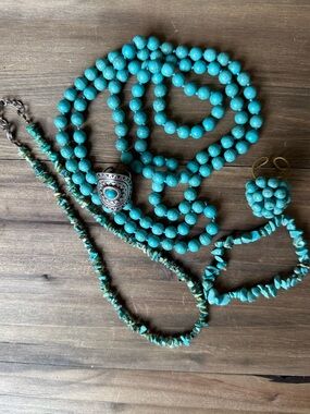 Turquoise Beaded Necklace and Bracelet Set - Blue Turquoise Jewelry